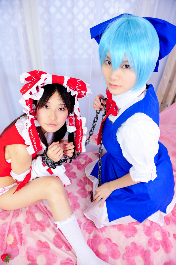 [Bữa tiệc lễ hội nhiều người]