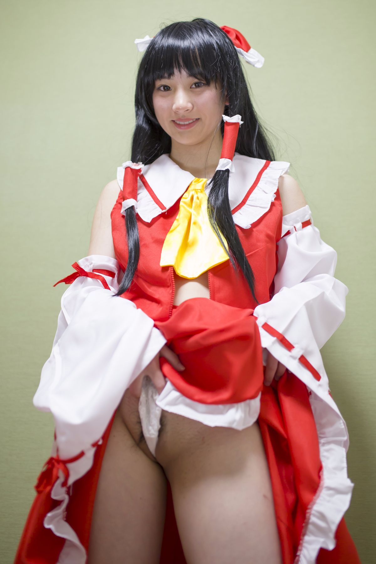 Lễ hội Creampie với The Shrine Maiden