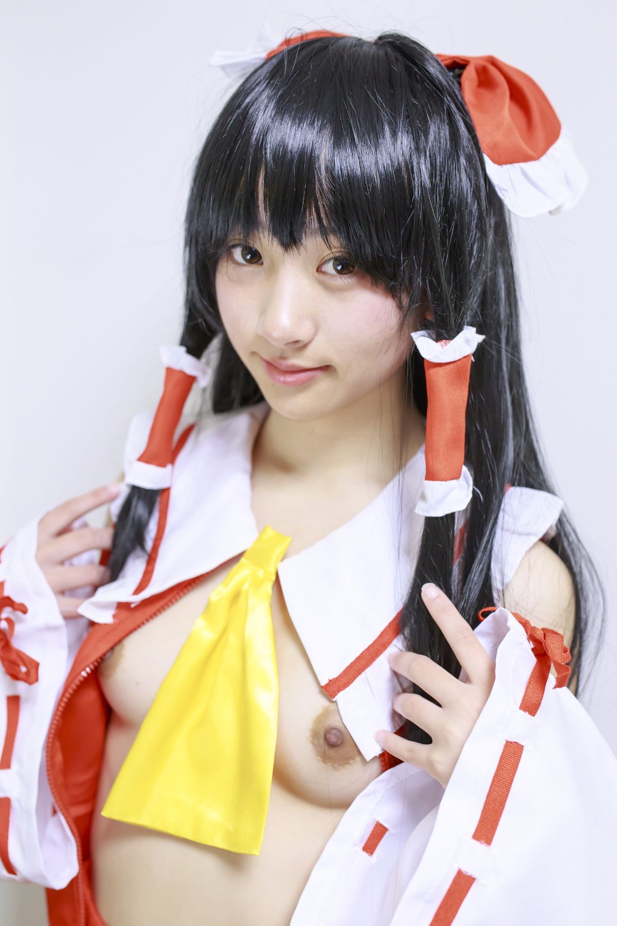 Lễ hội Creampie với The Shrine Maiden