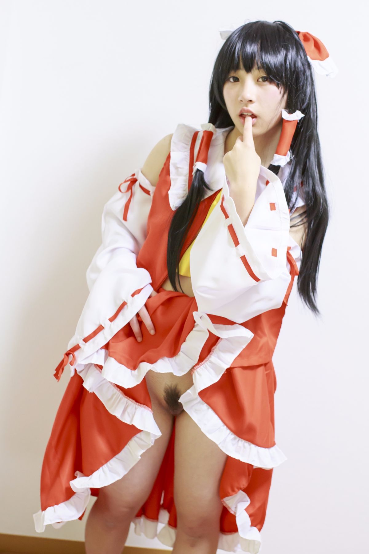 Lễ hội Creampie với The Shrine Maiden