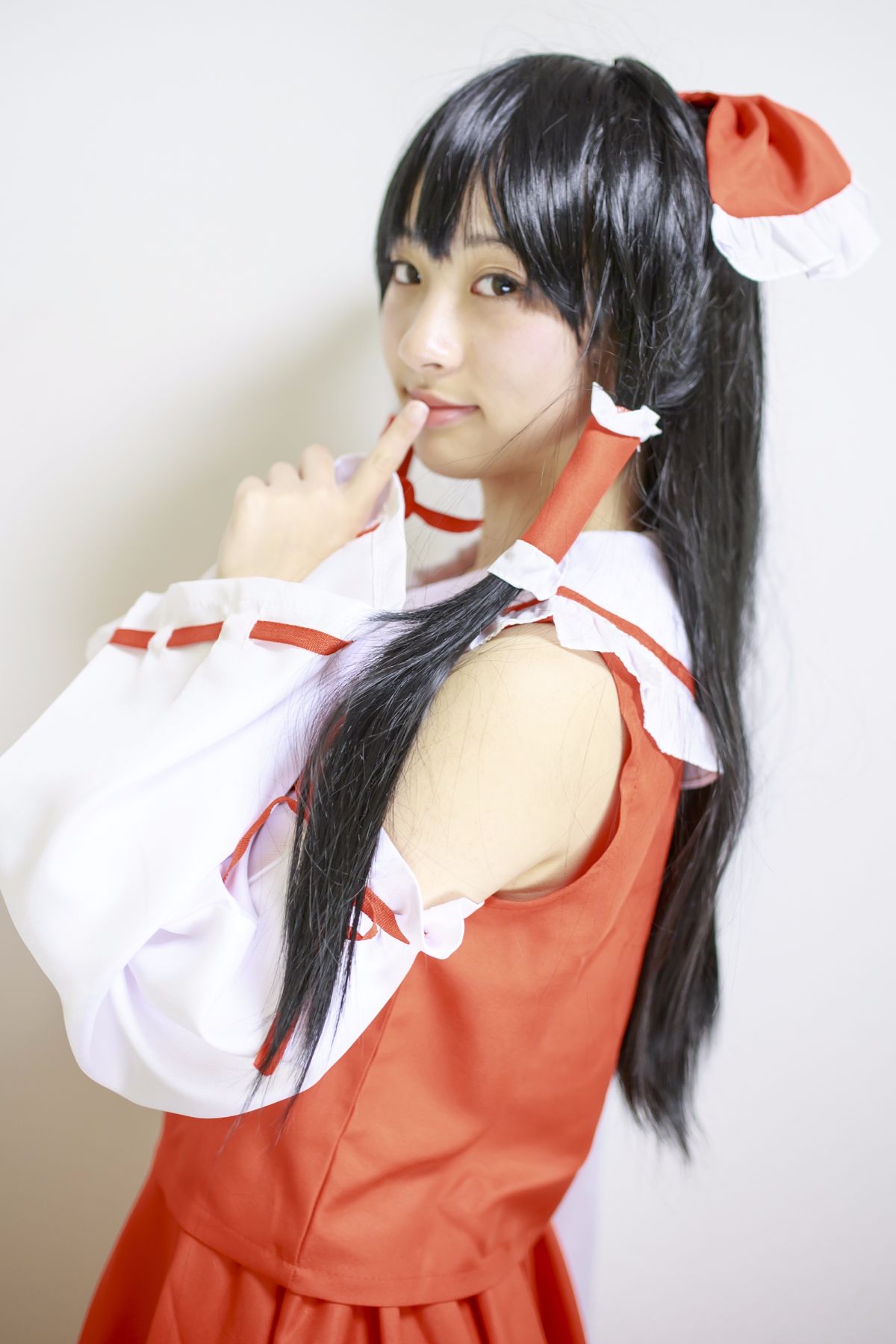 Lễ hội Creampie với The Shrine Maiden