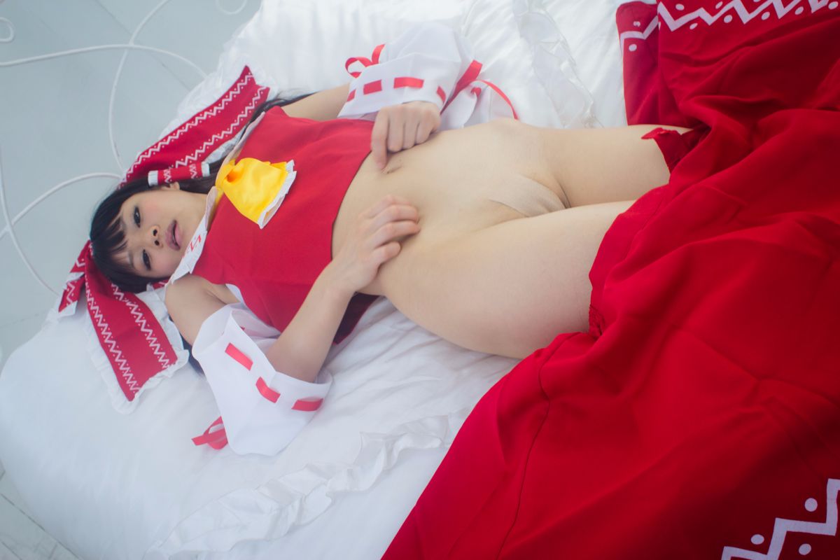 [Bảy búp bê] Touhou Pretty Book Tập 1 Reimu