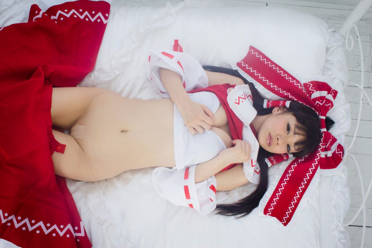 [Bảy búp bê] Touhou Pretty Book Tập 1 Reimu
