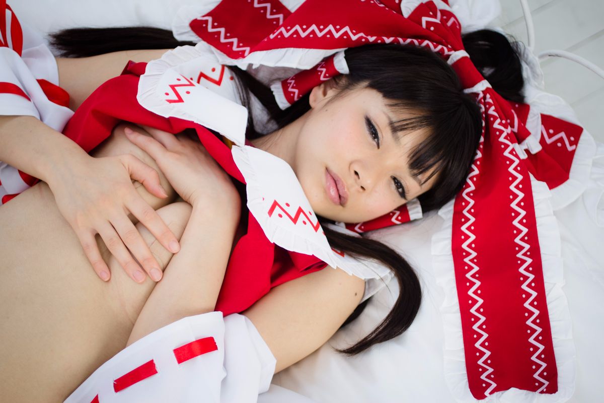 [Bảy búp bê] Touhou Pretty Book Tập 1 Reimu