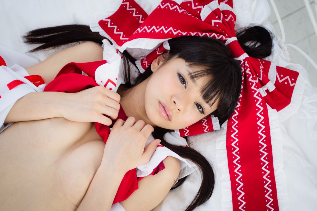 [Bảy búp bê] Touhou Pretty Book Tập 1 Reimu