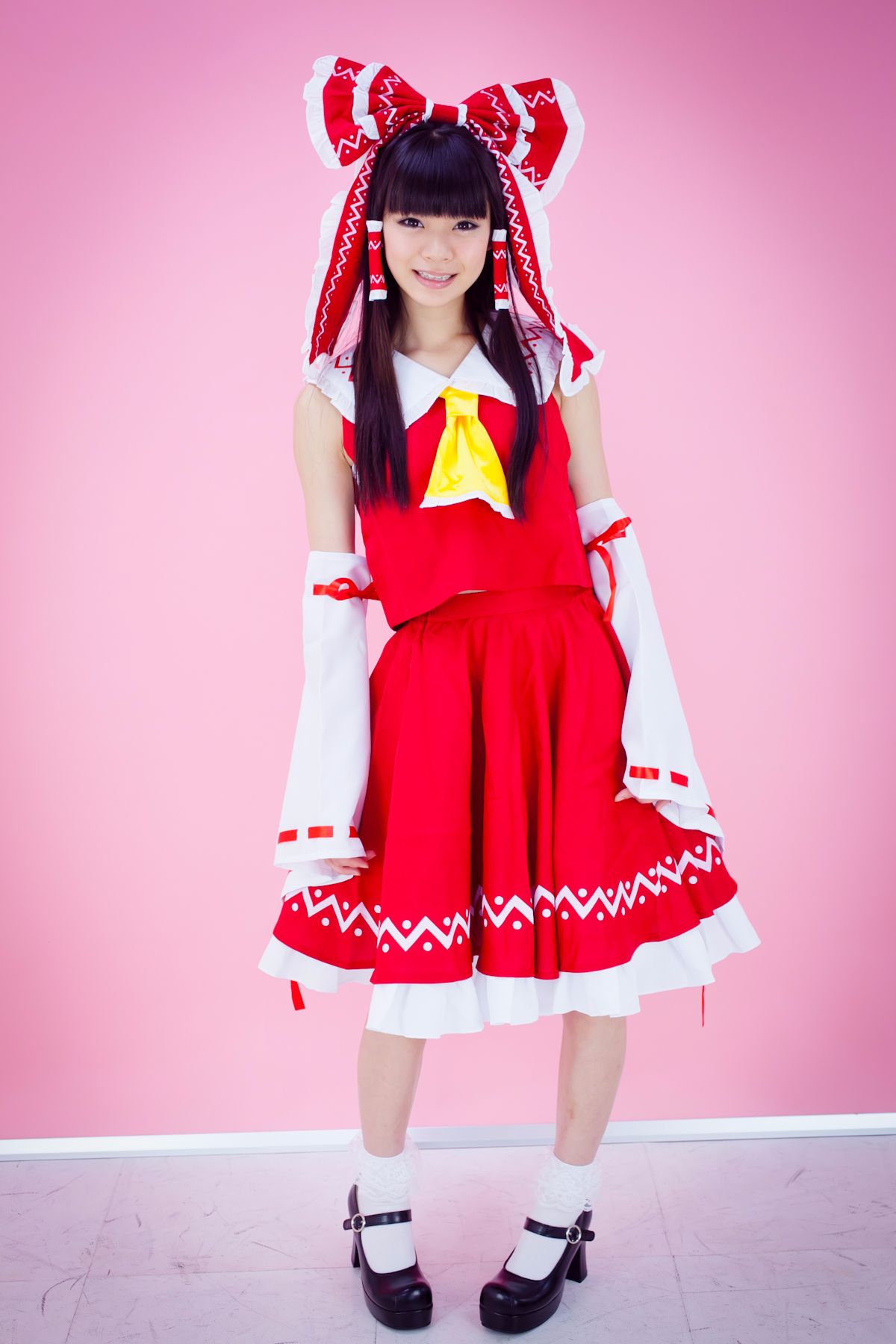 [Bảy búp bê] Touhou Pretty Book Tập 1 Reimu