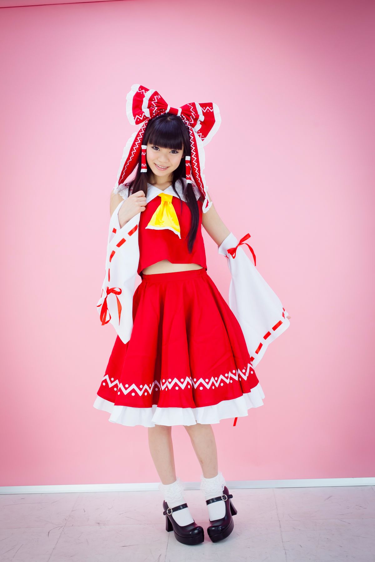 [Bảy búp bê] Touhou Pretty Book Tập 1 Reimu