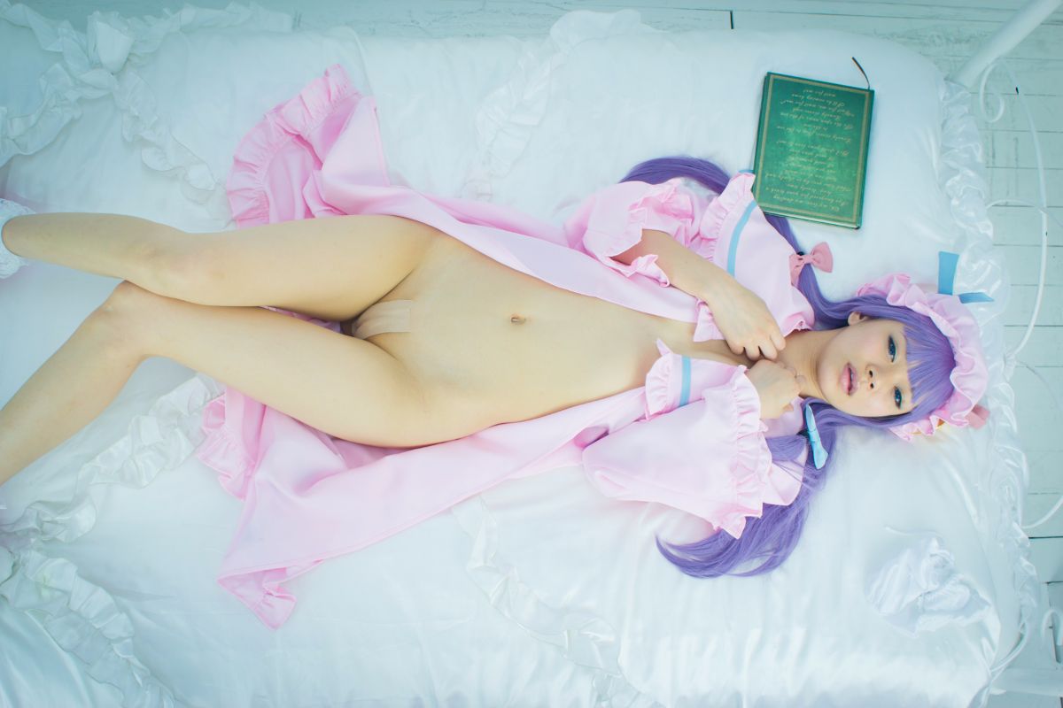 [Bảy búp bê] Touhou Pretty Book Tập 1 Reimu