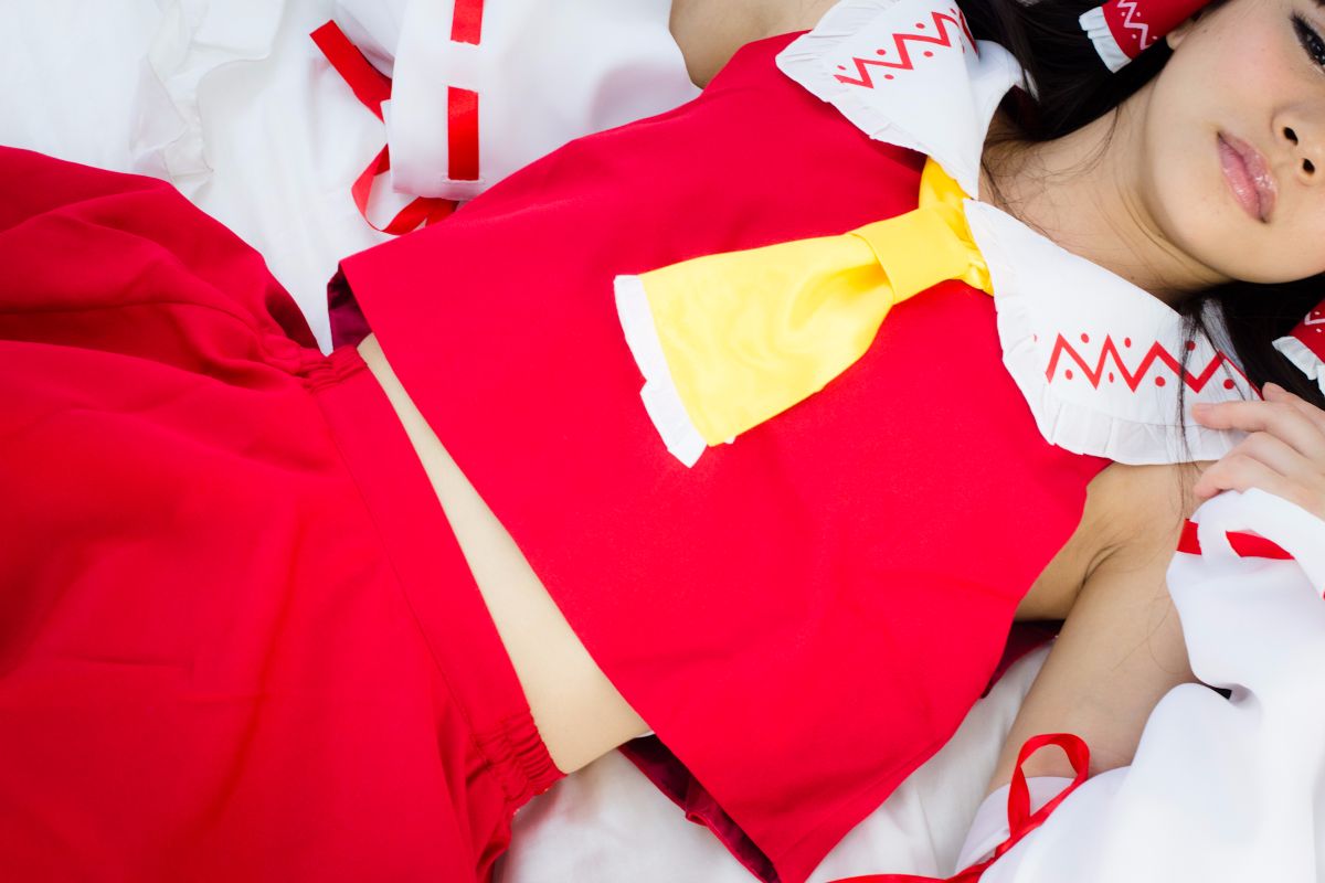 [Bảy búp bê] Touhou Pretty Book Tập 1 Reimu