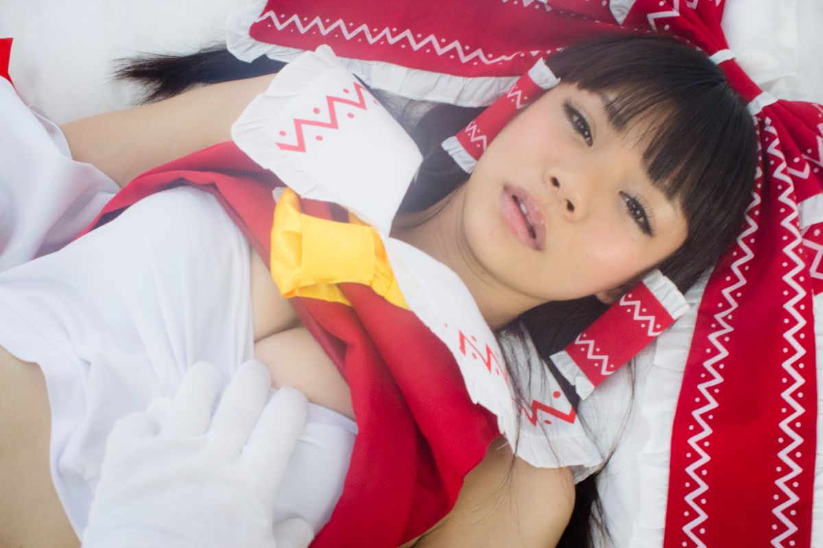 [Bảy búp bê] Touhou Pretty Book Tập 1 Reimu