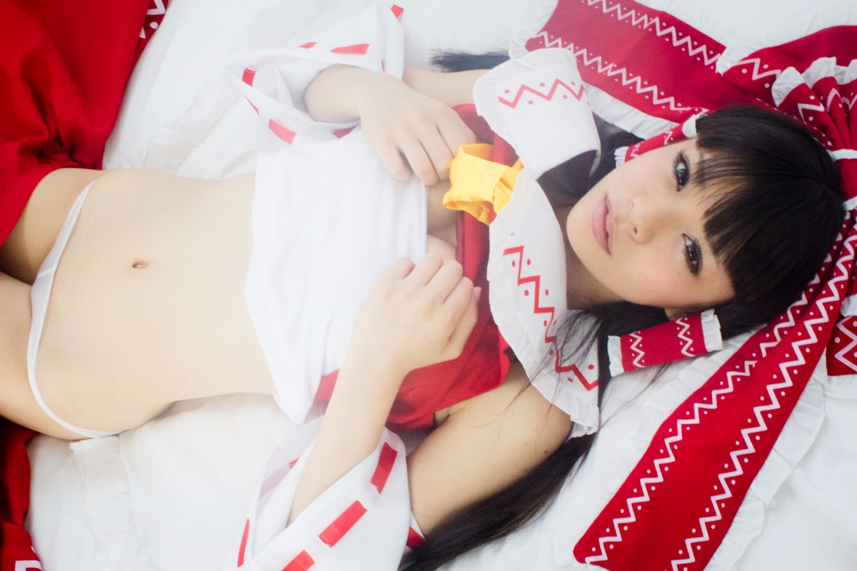 [Bảy búp bê] Touhou Pretty Book Tập 1 Reimu