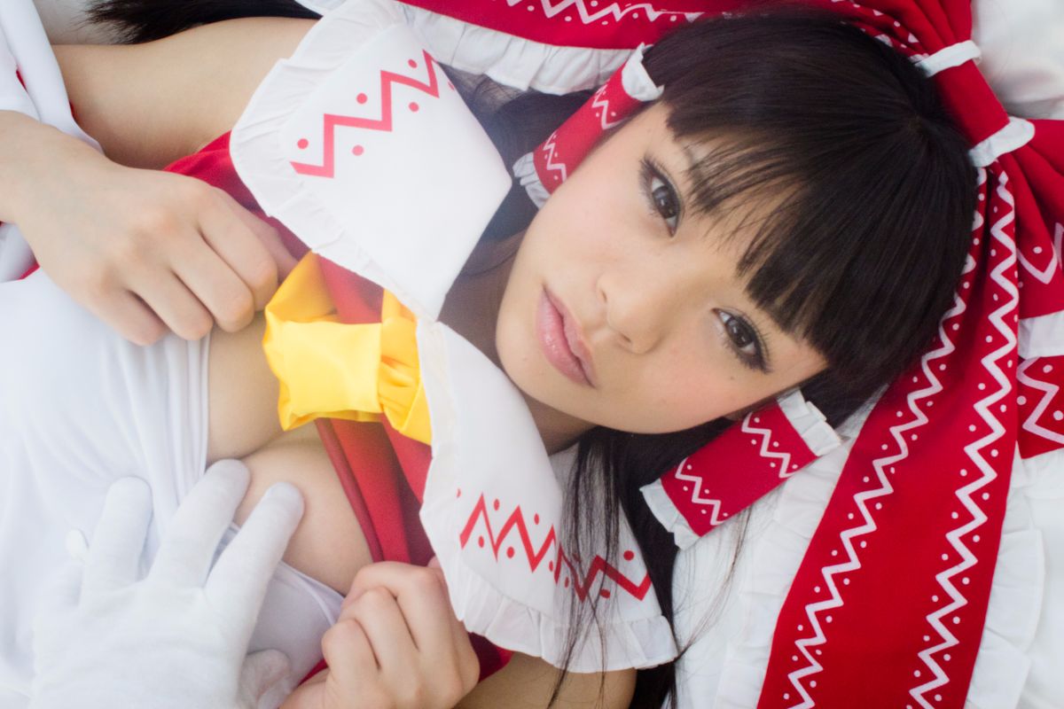 [Bảy búp bê] Touhou Pretty Book Tập 1 Reimu