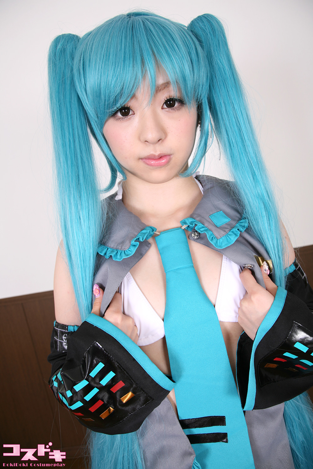 [Cosdoki] Vocloid - Hatsune Miku Cosplay của Asuka Honoka