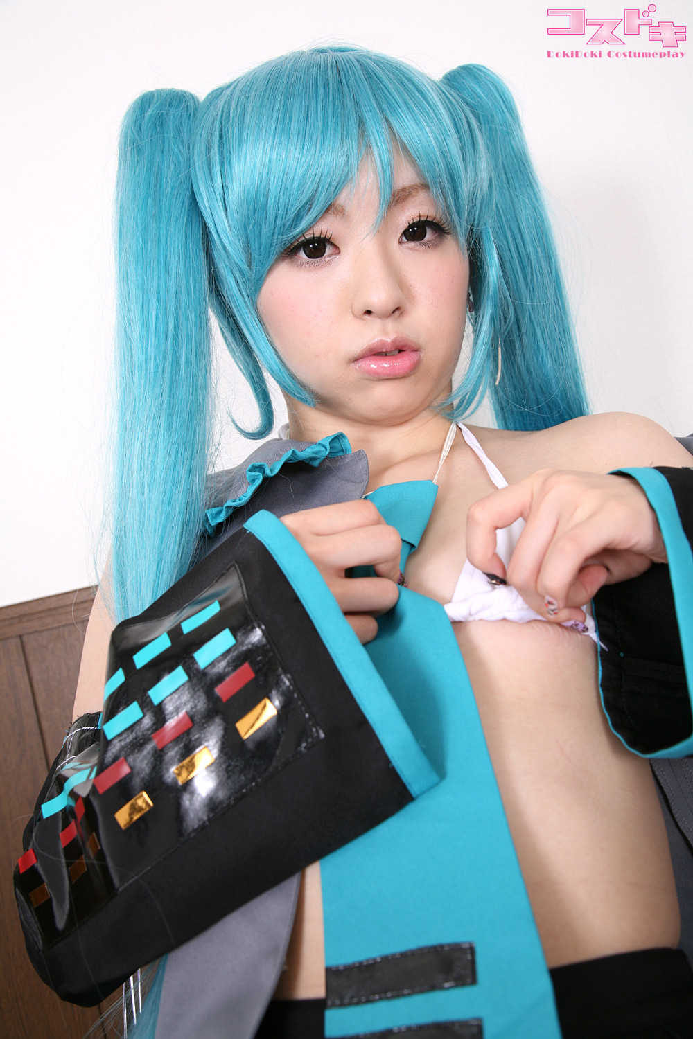 [Cosdoki] Vocloid - Hatsune Miku Cosplay của Asuka Honoka