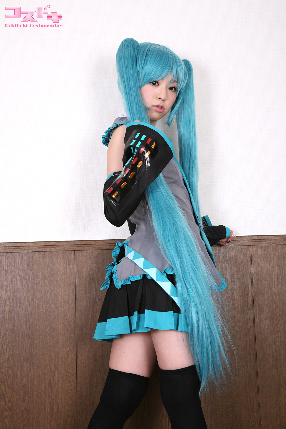 [Cosdoki] Vocloid - Hatsune Miku Cosplay của Asuka Honoka