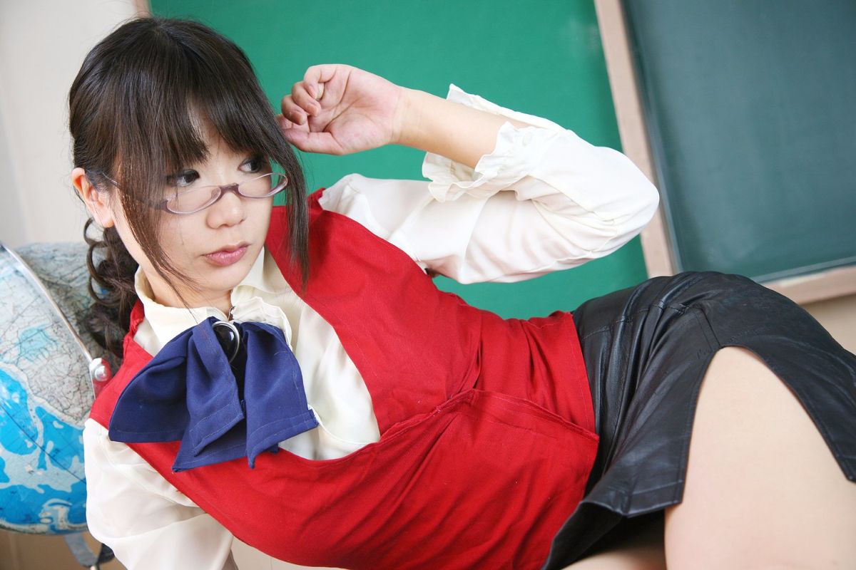 [Sôcôla thô] Các cô gái có kính