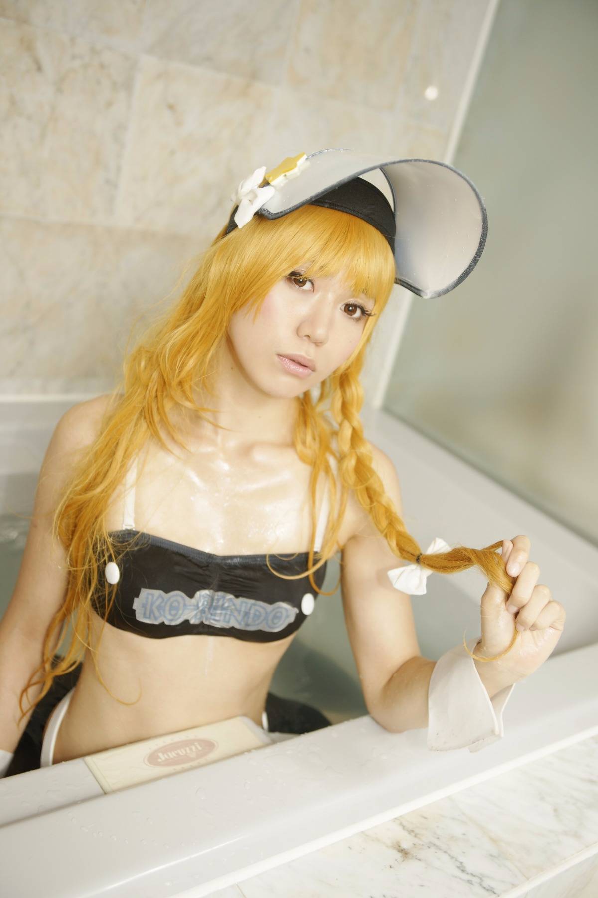 [Orange Maniac] Bản ghi bùng nổ phương Đông