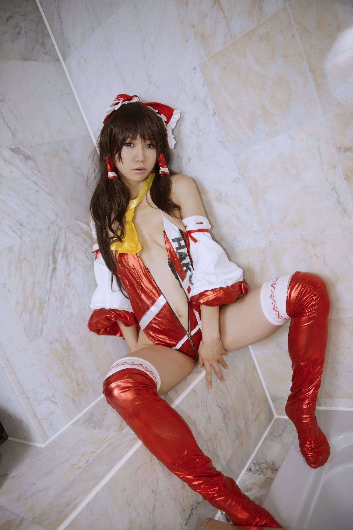 [Orange Maniac] Bản ghi bùng nổ phương Đông