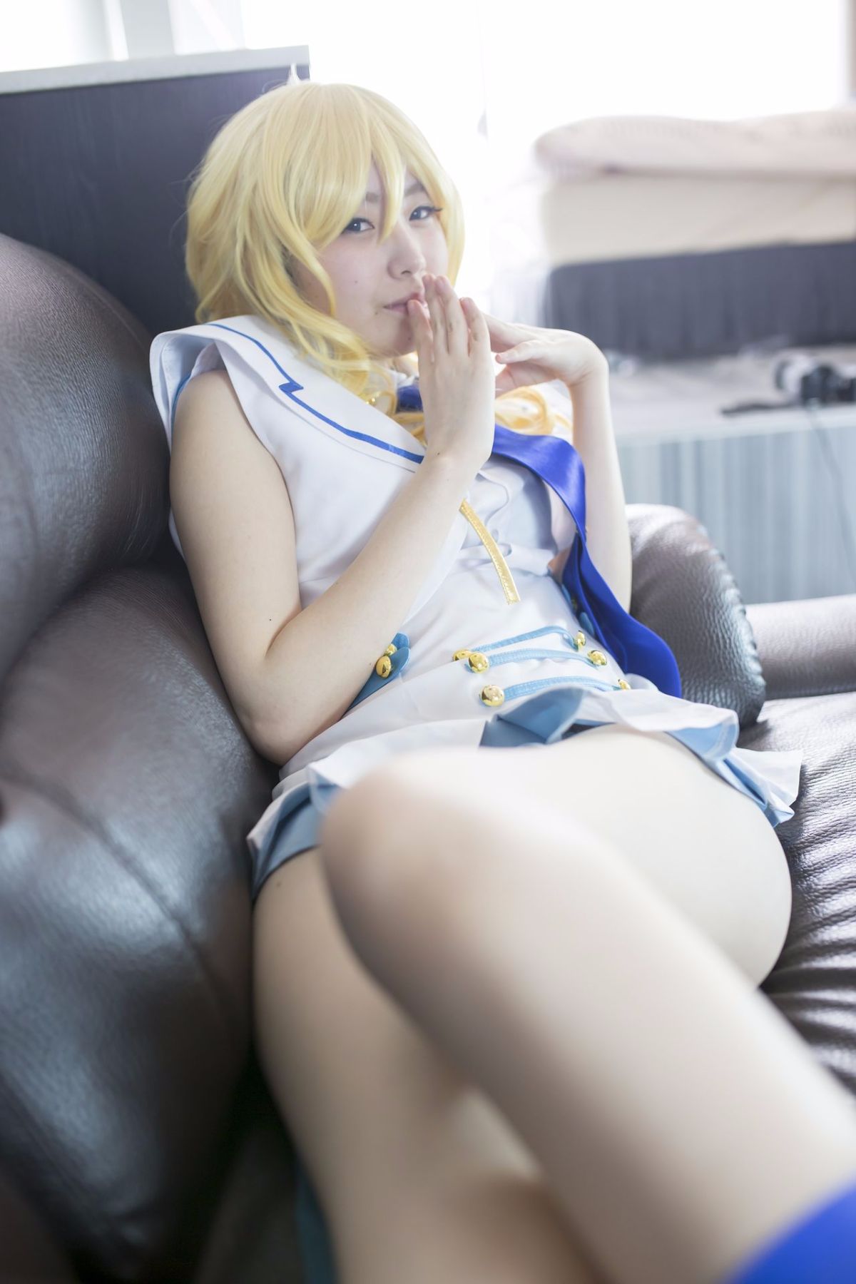 Quan hệ tình dục thô với một lớp thần tượng trường học trong một buổi chụp ảnh cá nhân!