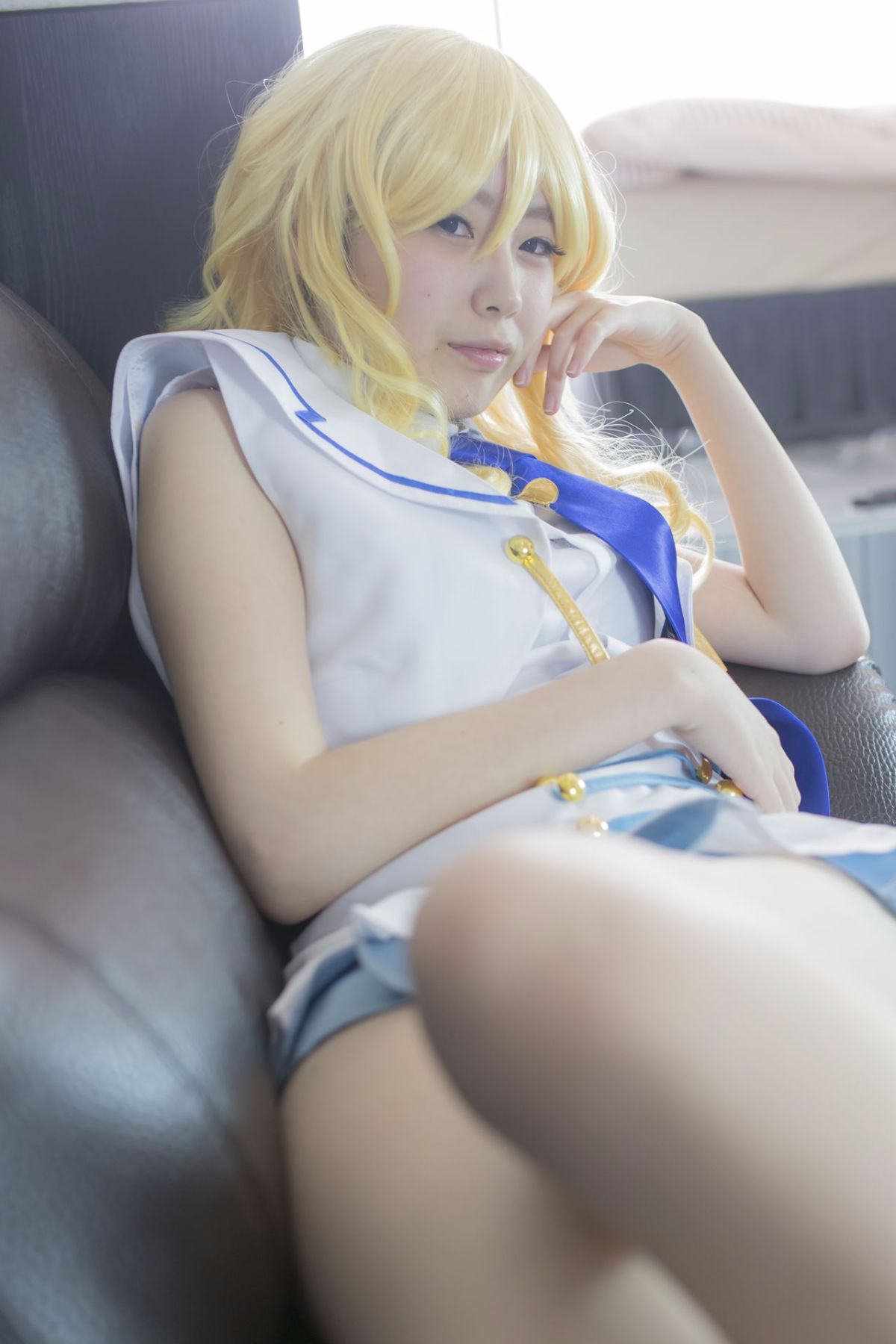 Quan hệ tình dục thô với một lớp thần tượng trường học trong một buổi chụp ảnh cá nhân!