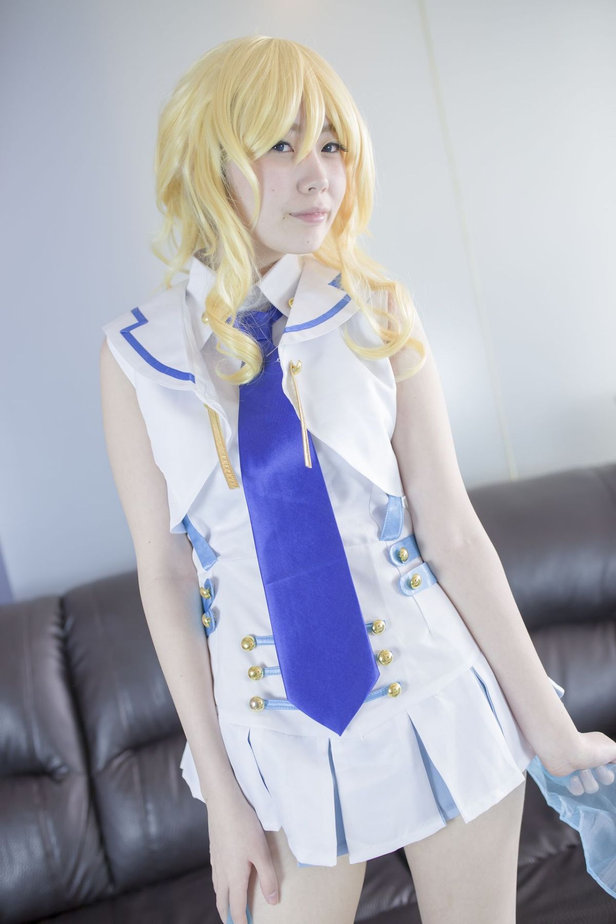 Quan hệ tình dục thô với một lớp thần tượng trường học trong một buổi chụp ảnh cá nhân!