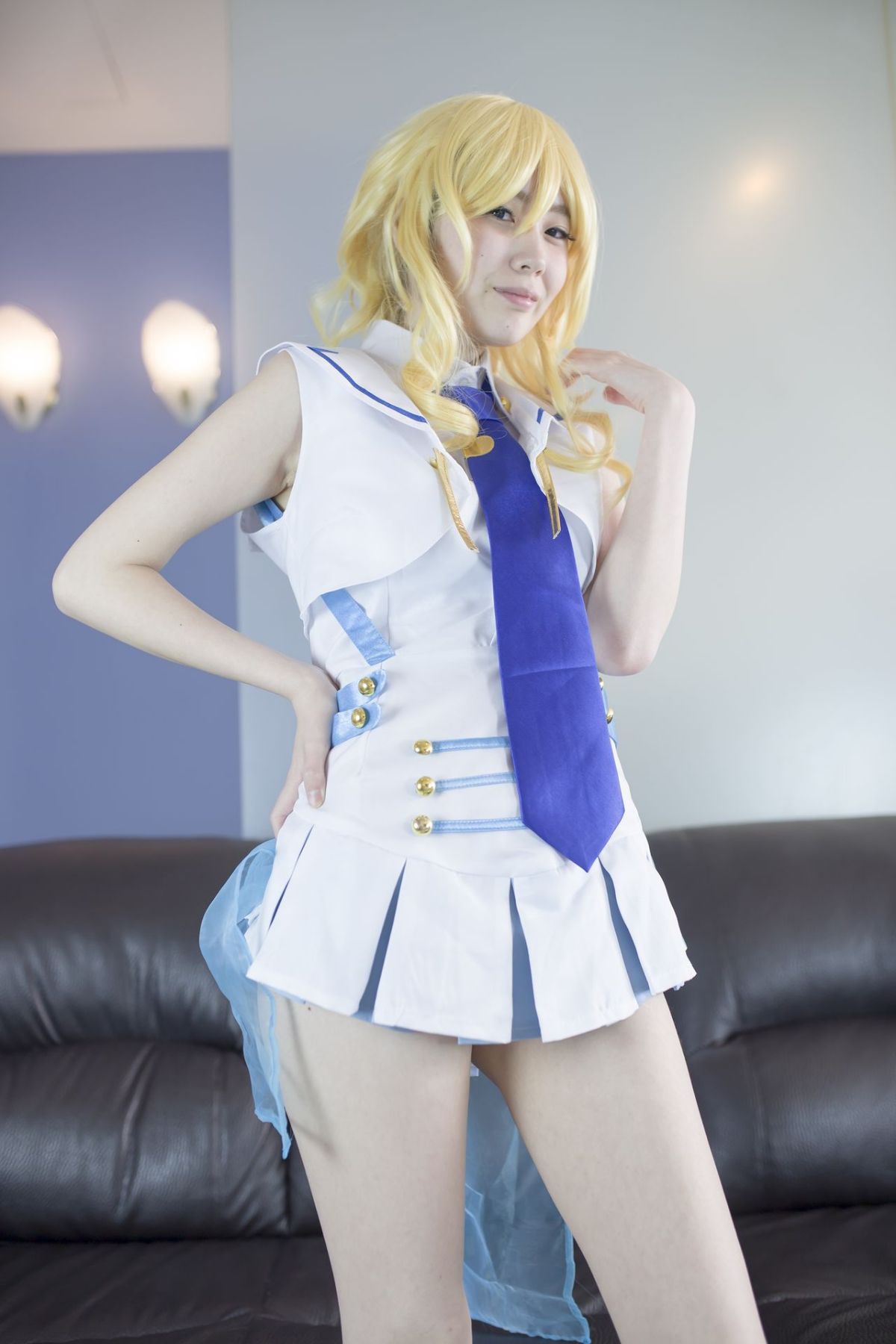 Quan hệ tình dục thô với một lớp thần tượng trường học trong một buổi chụp ảnh cá nhân!