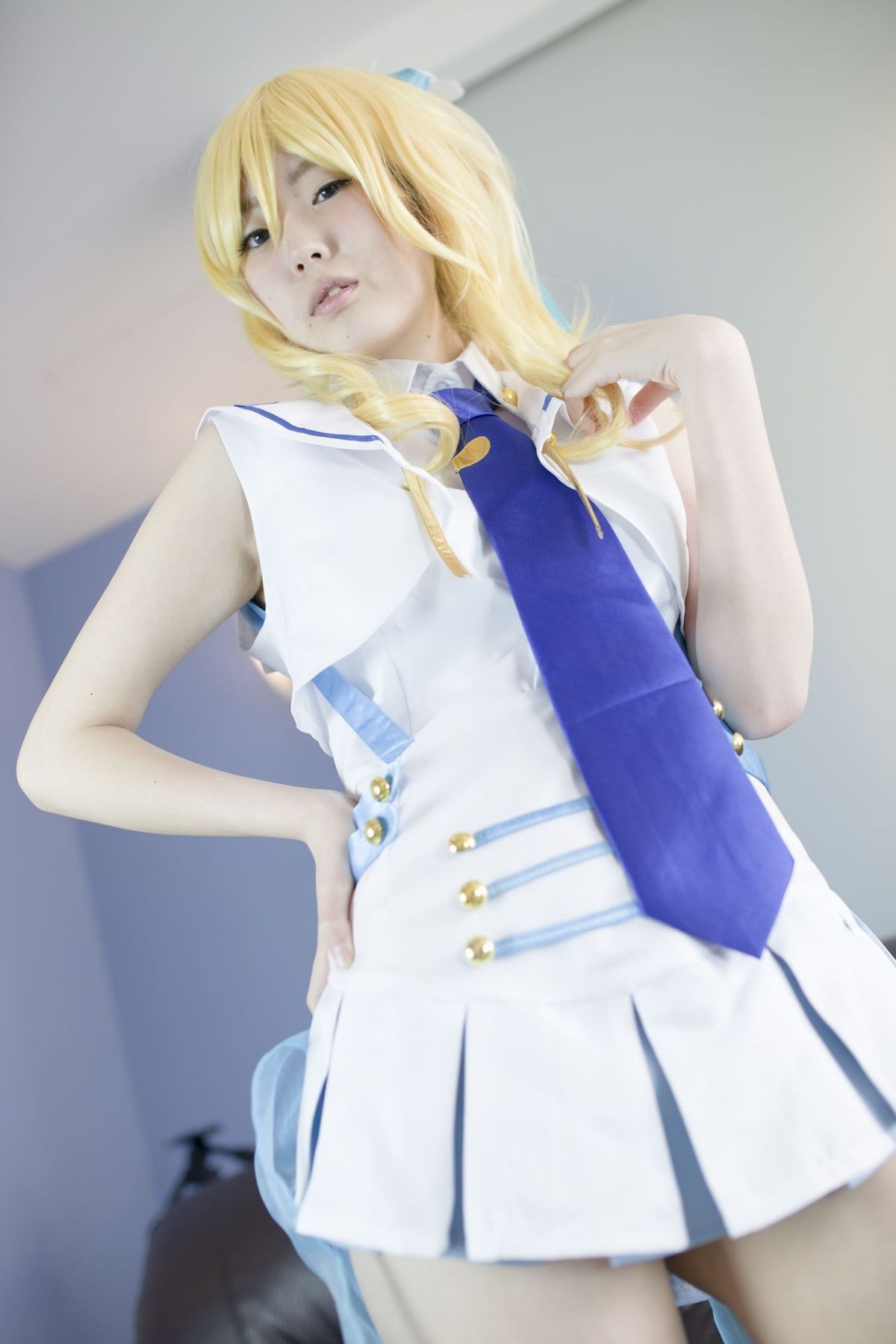 Quan hệ tình dục thô với một lớp thần tượng trường học trong một buổi chụp ảnh cá nhân!