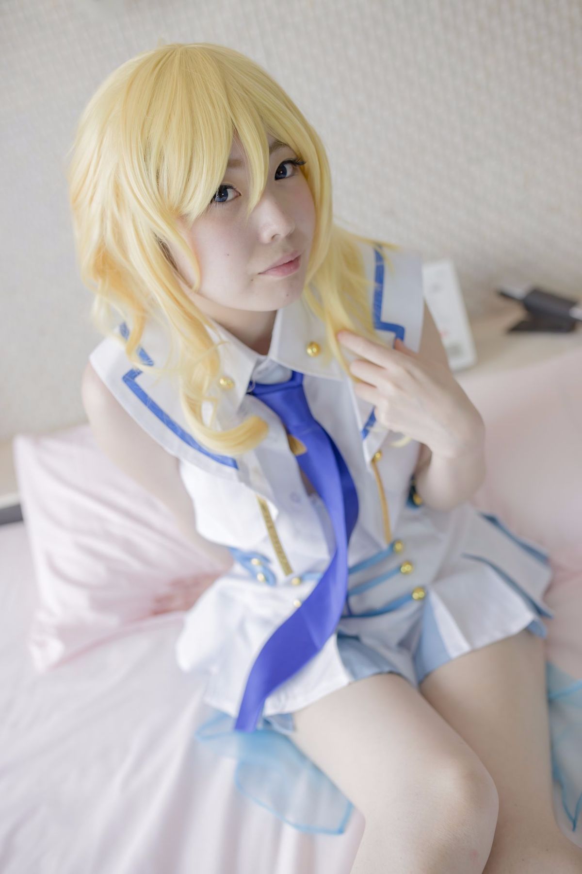 Quan hệ tình dục thô với một lớp thần tượng trường học trong một buổi chụp ảnh cá nhân!