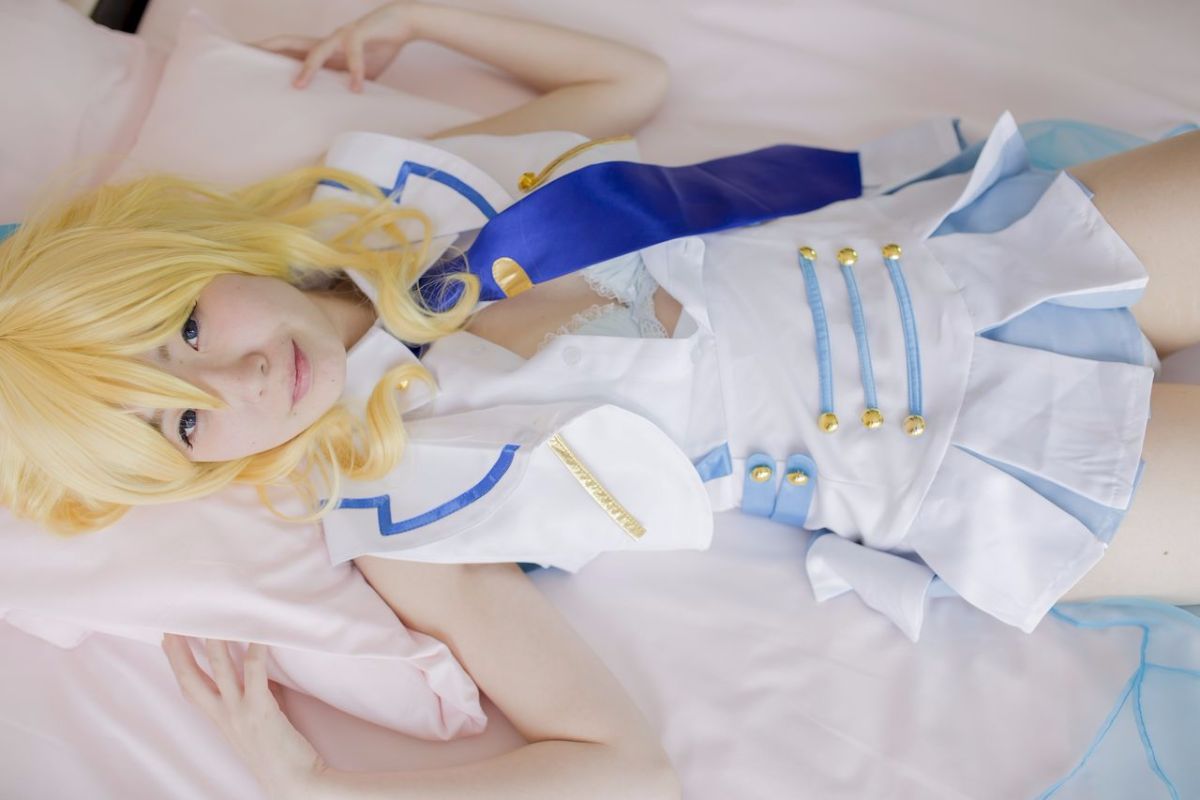 Quan hệ tình dục thô với một lớp thần tượng trường học trong một buổi chụp ảnh cá nhân!