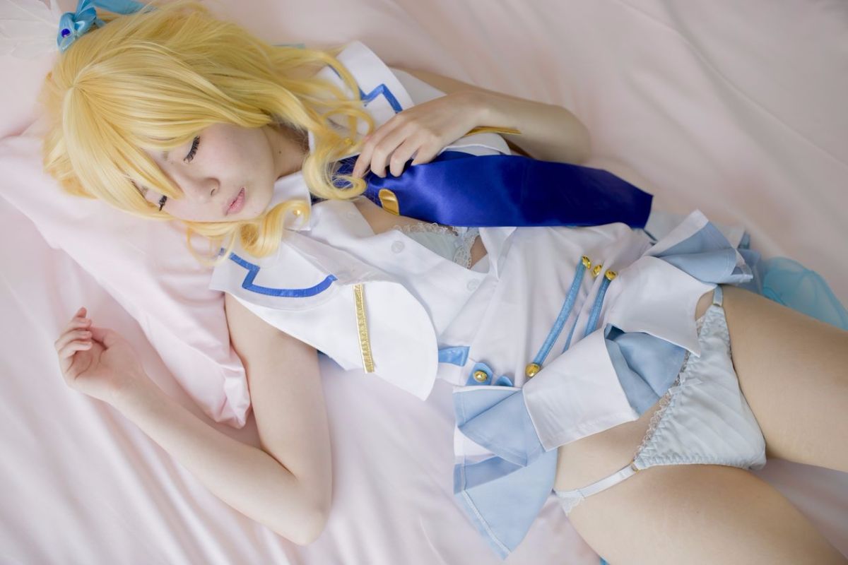 Quan hệ tình dục thô với một lớp thần tượng trường học trong một buổi chụp ảnh cá nhân!