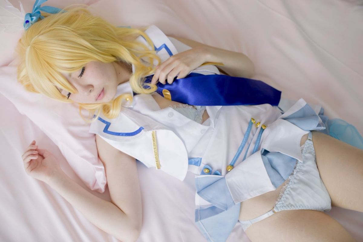 Quan hệ tình dục thô với một lớp thần tượng trường học trong một buổi chụp ảnh cá nhân!