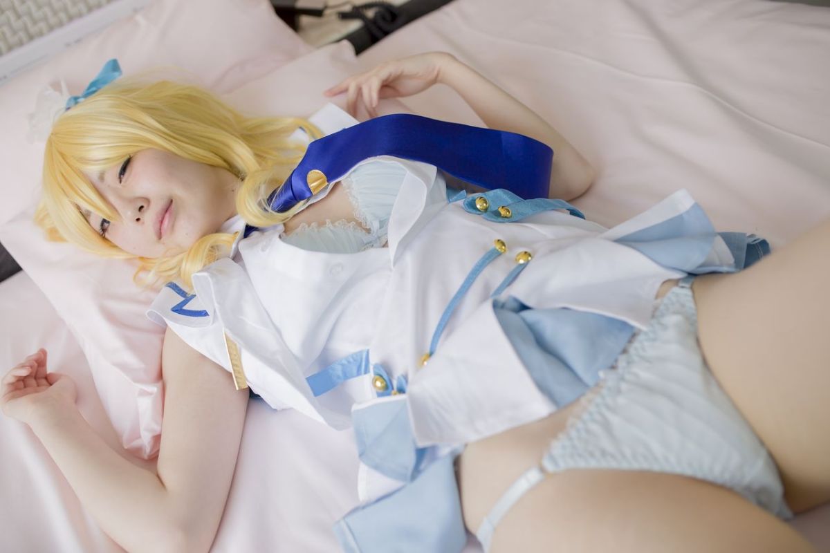 Quan hệ tình dục thô với một lớp thần tượng trường học trong một buổi chụp ảnh cá nhân!