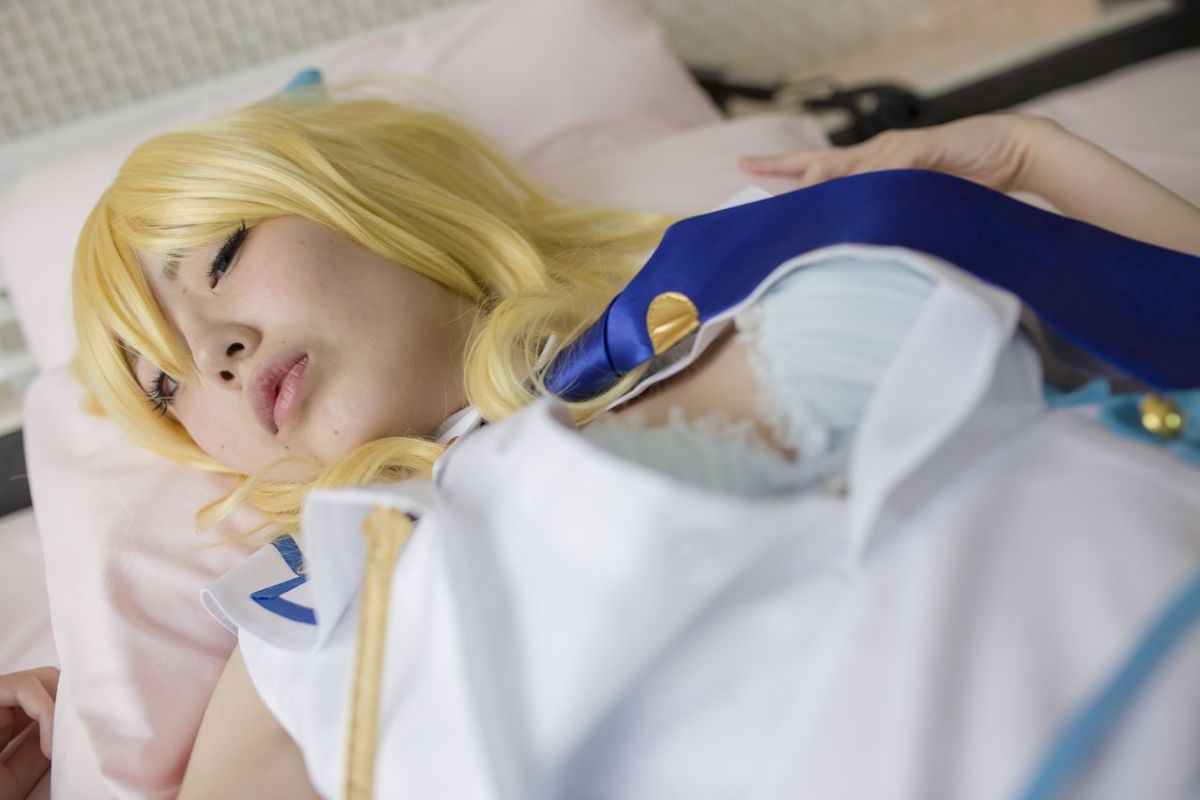 Quan hệ tình dục thô với một lớp thần tượng trường học trong một buổi chụp ảnh cá nhân!