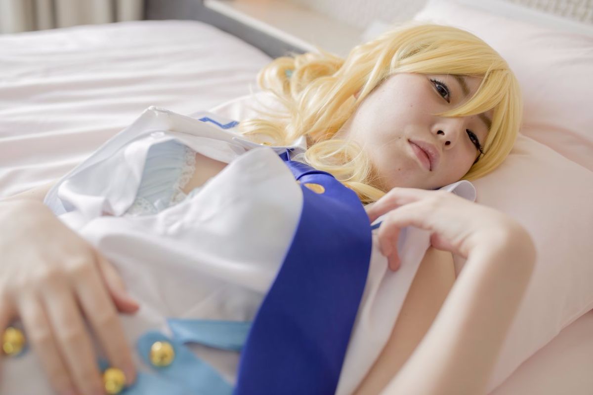 Quan hệ tình dục thô với một lớp thần tượng trường học trong một buổi chụp ảnh cá nhân!