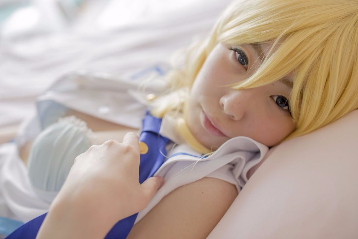 Quan hệ tình dục thô với một lớp thần tượng trường học trong một buổi chụp ảnh cá nhân!