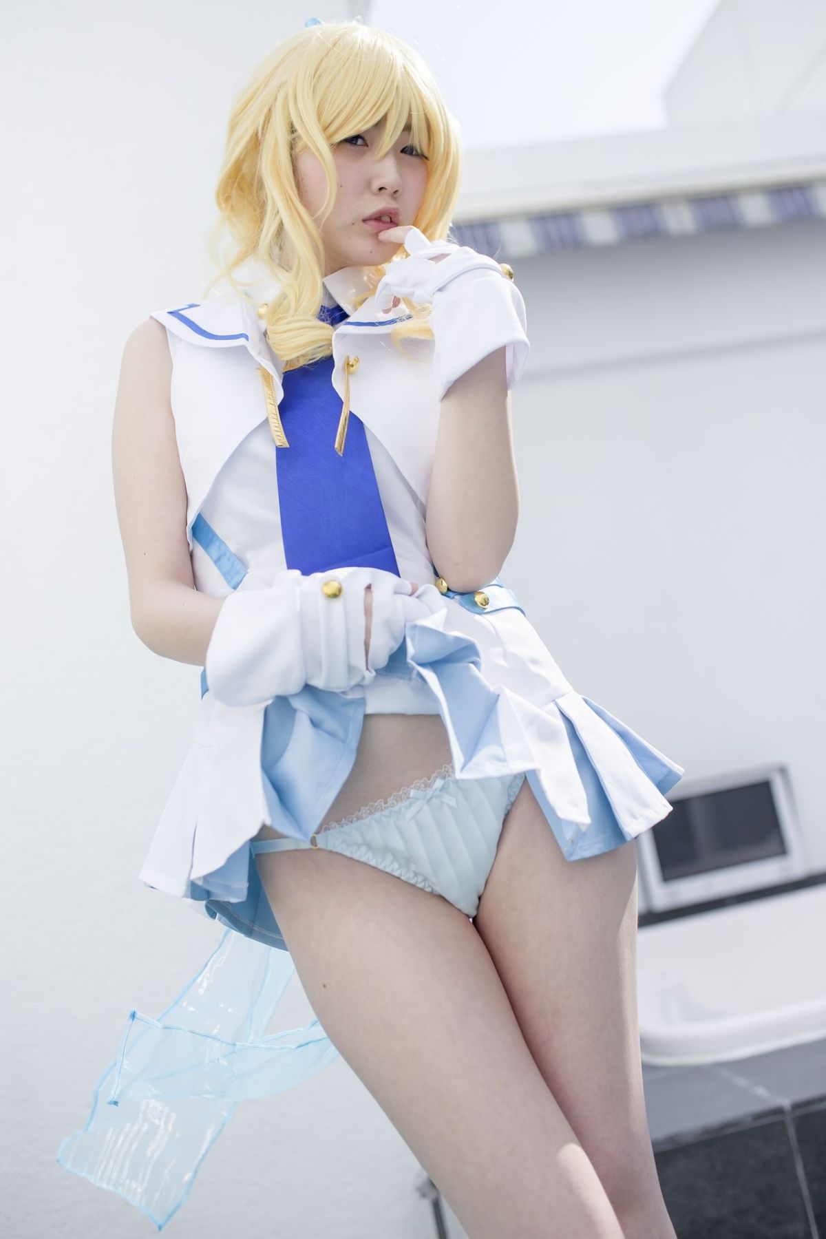 Quan hệ tình dục thô với một lớp thần tượng trường học trong một buổi chụp ảnh cá nhân!