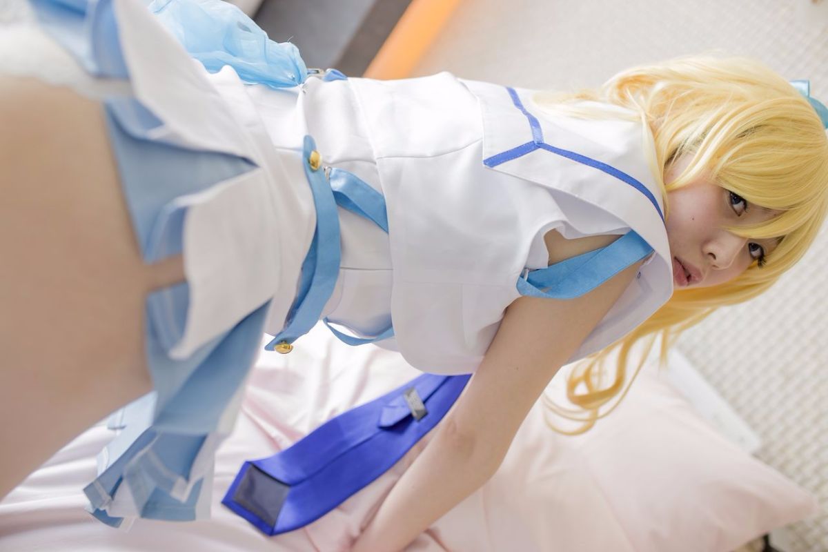 Quan hệ tình dục thô với một lớp thần tượng trường học trong một buổi chụp ảnh cá nhân!