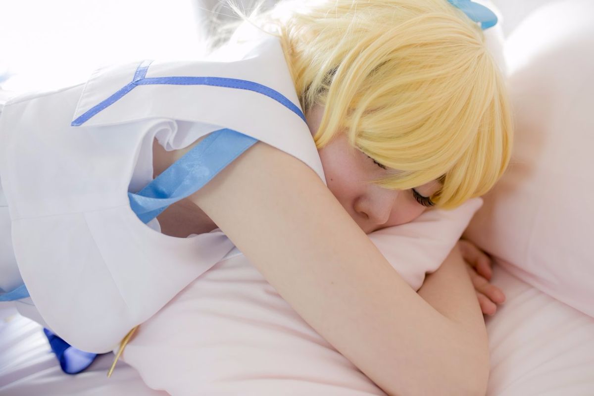 Quan hệ tình dục thô với một lớp thần tượng trường học trong một buổi chụp ảnh cá nhân!