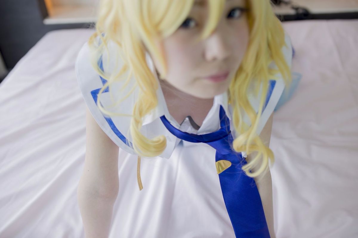 Quan hệ tình dục thô với một lớp thần tượng trường học trong một buổi chụp ảnh cá nhân!