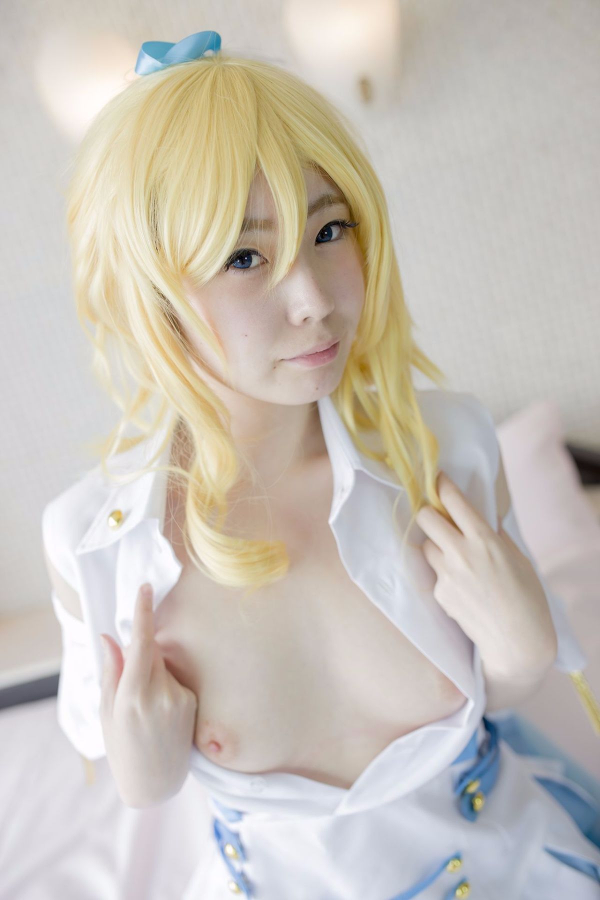 Quan hệ tình dục thô với một lớp thần tượng trường học trong một buổi chụp ảnh cá nhân!