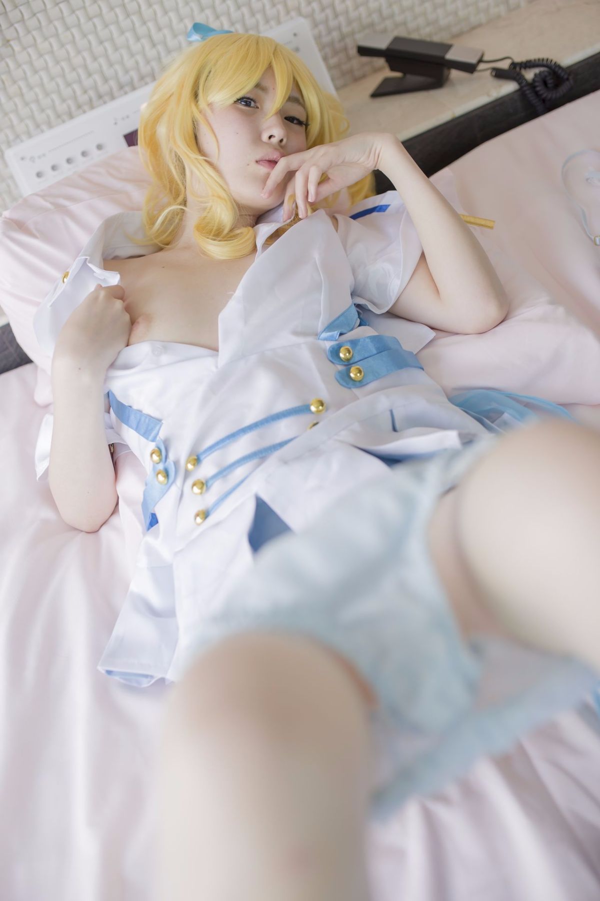 Quan hệ tình dục thô với một lớp thần tượng trường học trong một buổi chụp ảnh cá nhân!