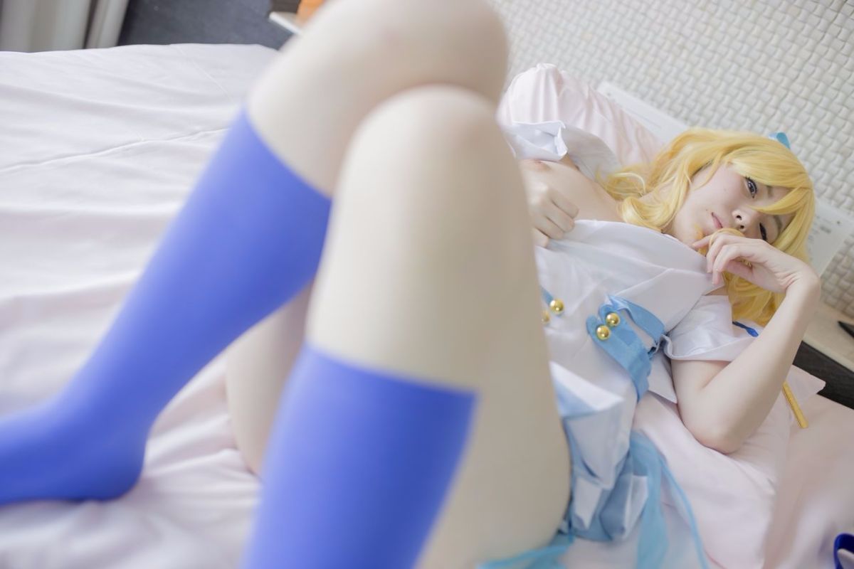 Quan hệ tình dục thô với một lớp thần tượng trường học trong một buổi chụp ảnh cá nhân!