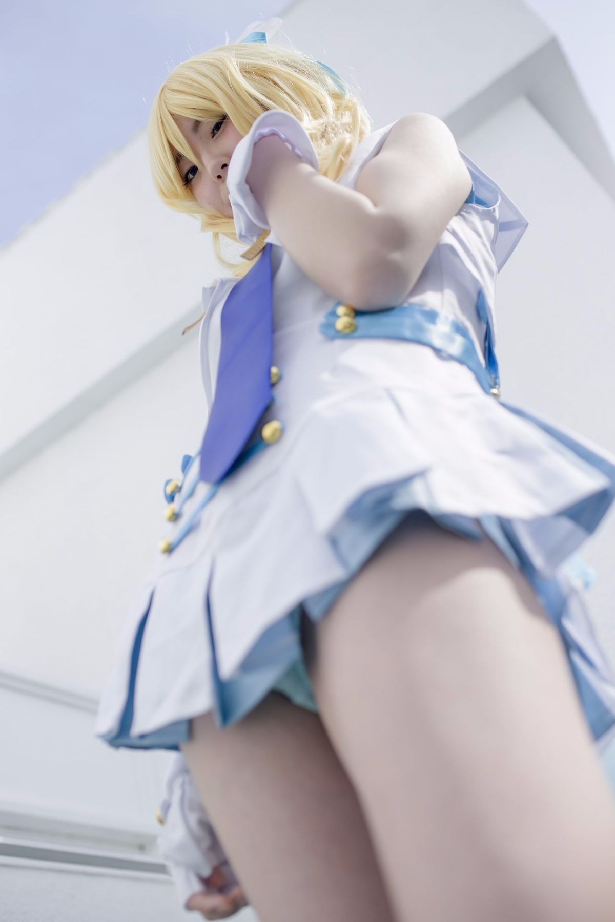 Quan hệ tình dục thô với một lớp thần tượng trường học trong một buổi chụp ảnh cá nhân!