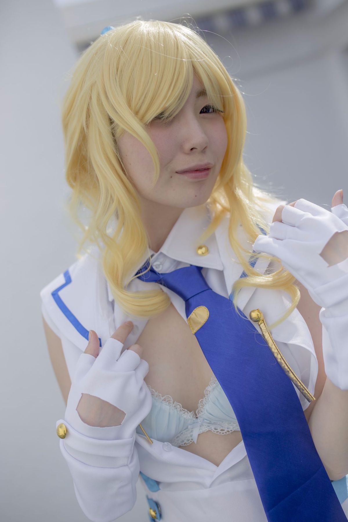 Quan hệ tình dục thô với một lớp thần tượng trường học trong một buổi chụp ảnh cá nhân!