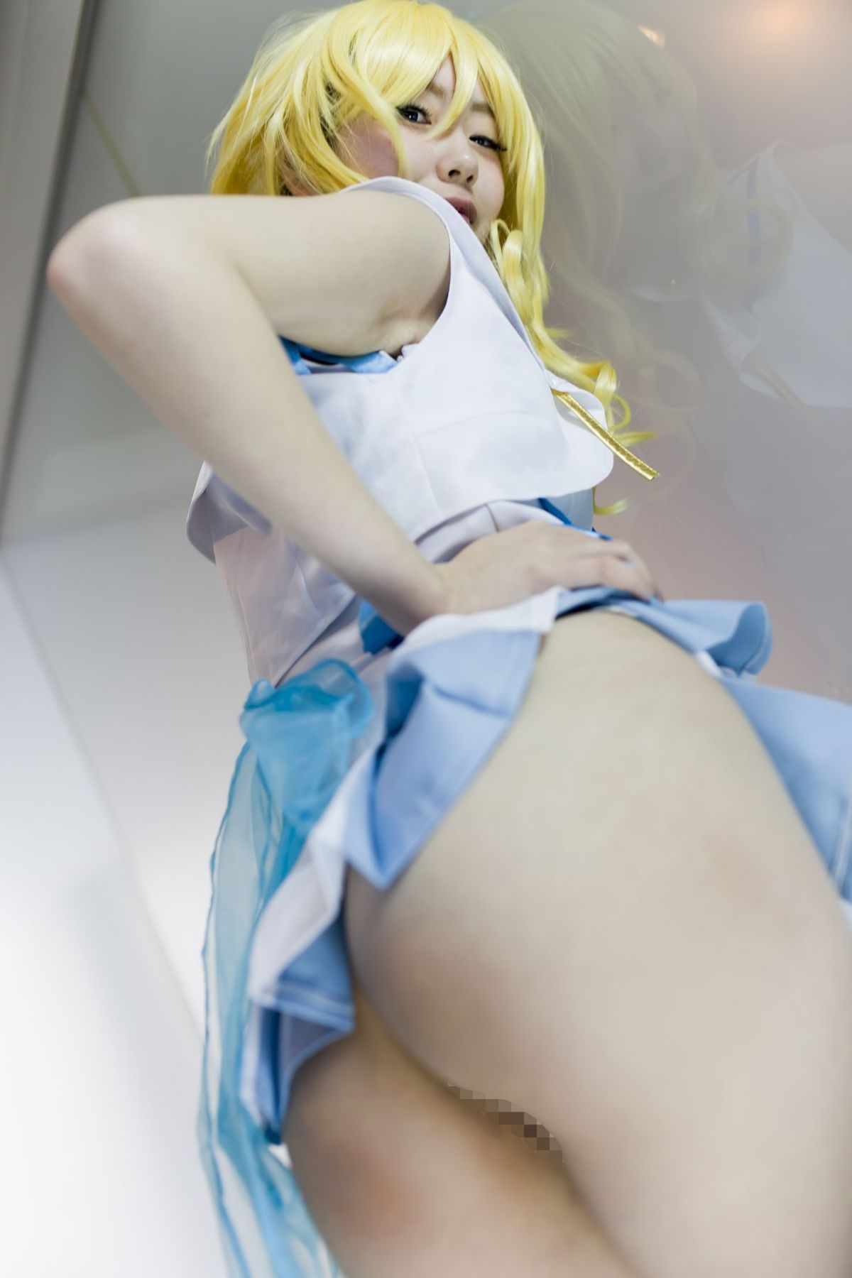 Quan hệ tình dục thô với một lớp thần tượng trường học trong một buổi chụp ảnh cá nhân!