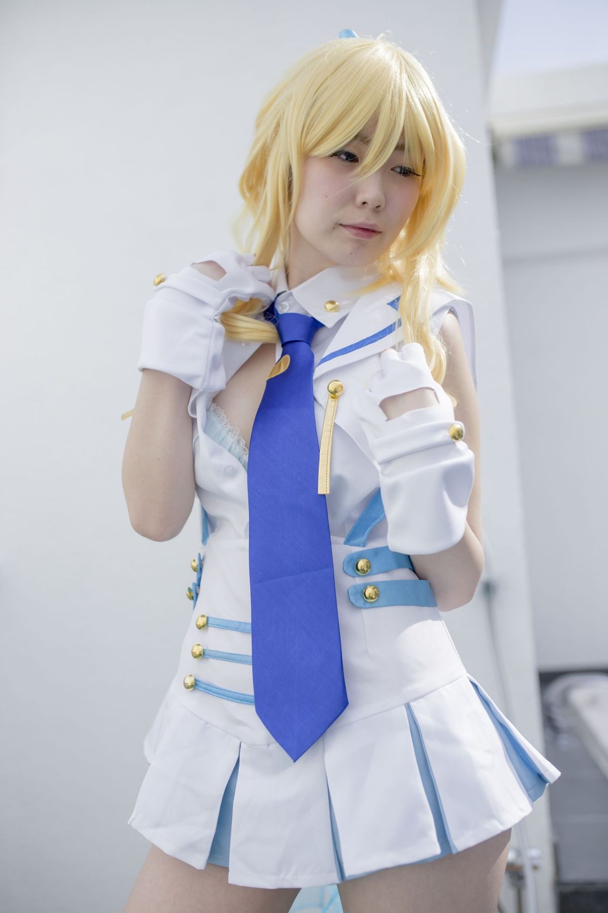 Quan hệ tình dục thô với một lớp thần tượng trường học trong một buổi chụp ảnh cá nhân!