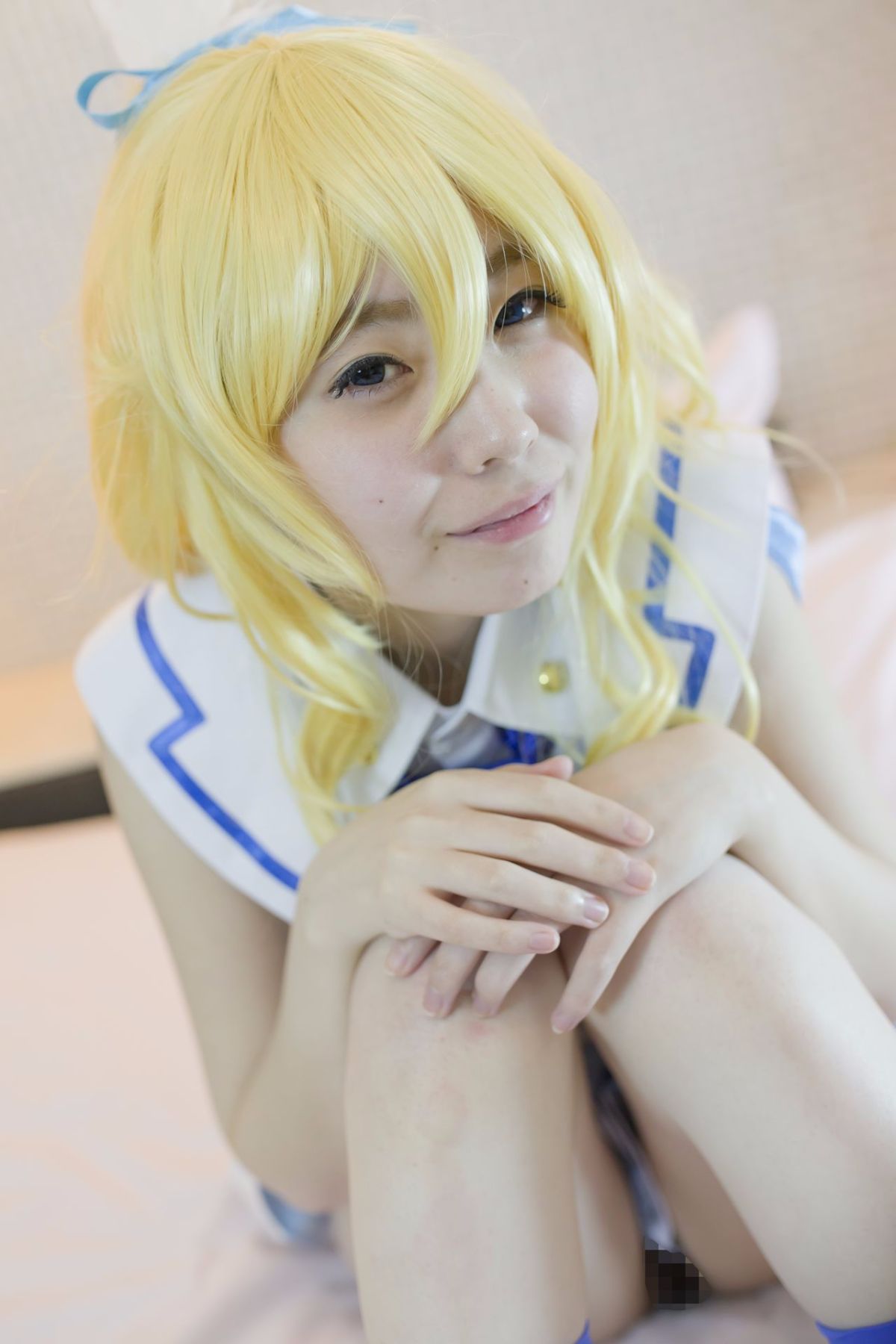 Quan hệ tình dục thô với một lớp thần tượng trường học trong một buổi chụp ảnh cá nhân!