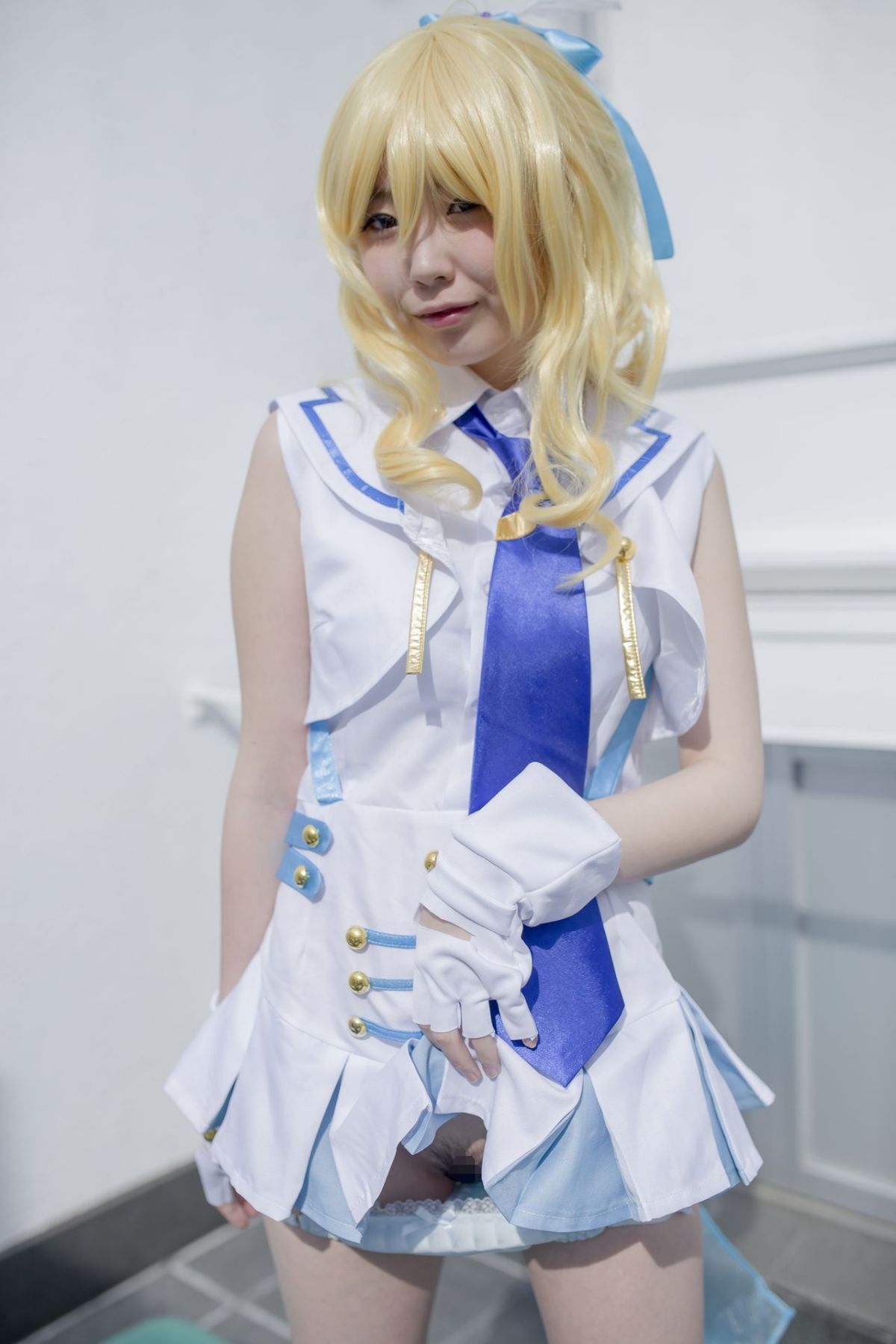 Quan hệ tình dục thô với một lớp thần tượng trường học trong một buổi chụp ảnh cá nhân!