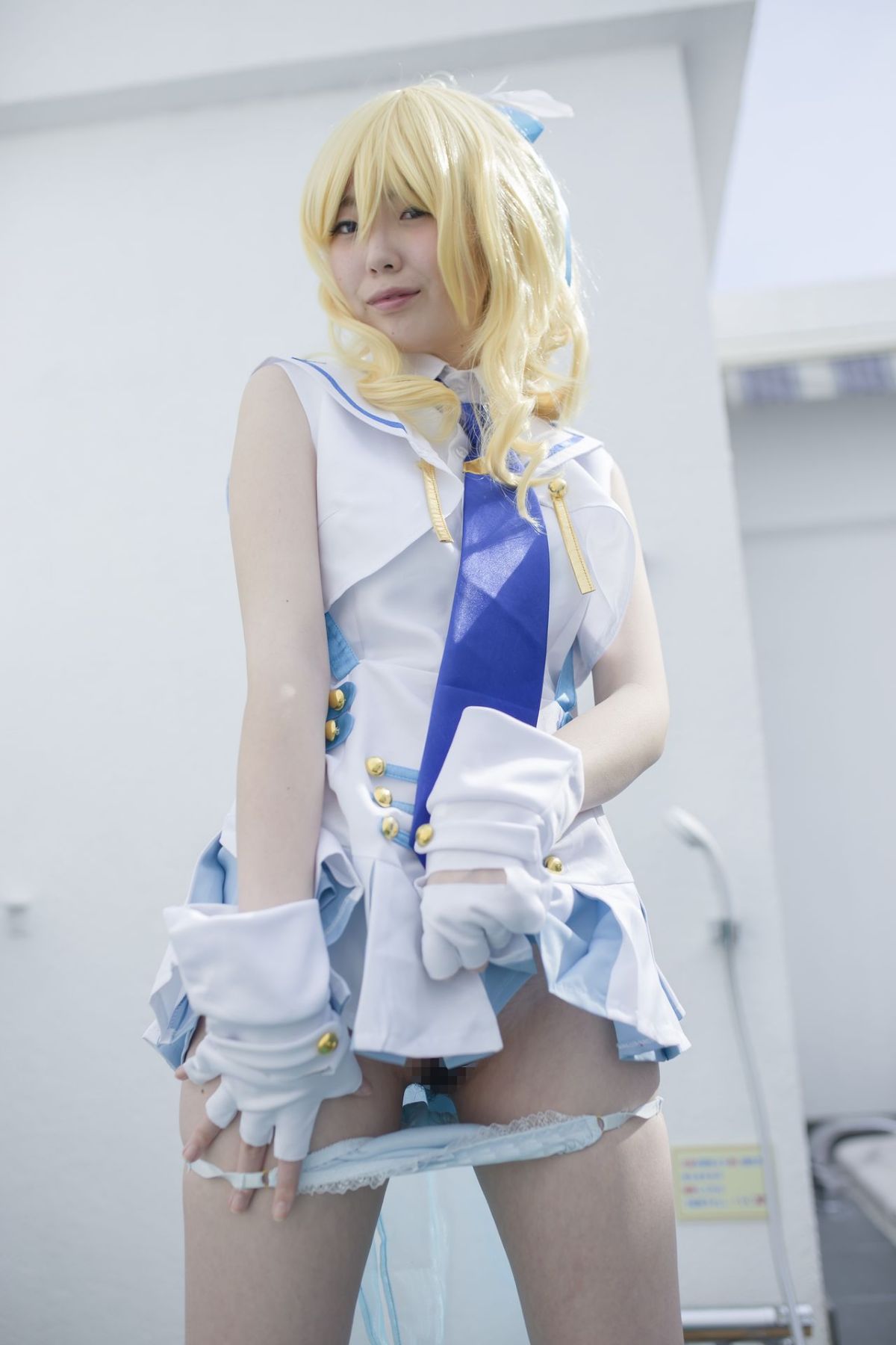 Quan hệ tình dục thô với một lớp thần tượng trường học trong một buổi chụp ảnh cá nhân!