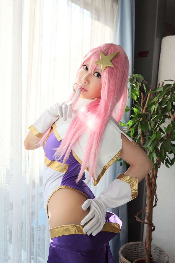 [Miya ☆ Fakutori] Miyaromu 2 Diva Cosplay Photos